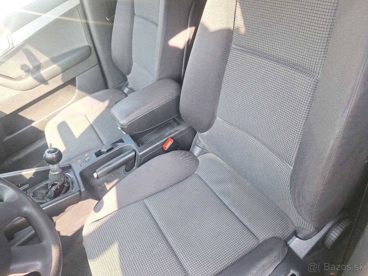 AUDI A3 1,9TDI SPORTBACK 77KW MOTOR - 3