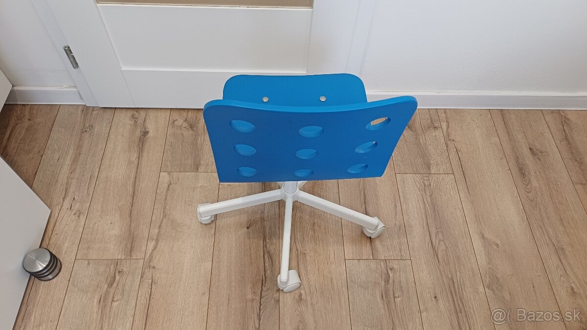 IKEA otočná stolička JULES - 3