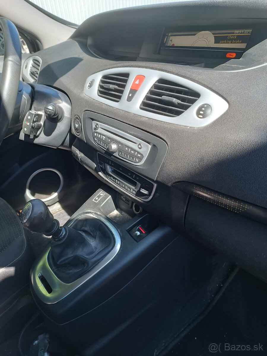 Renault Scenic - 3