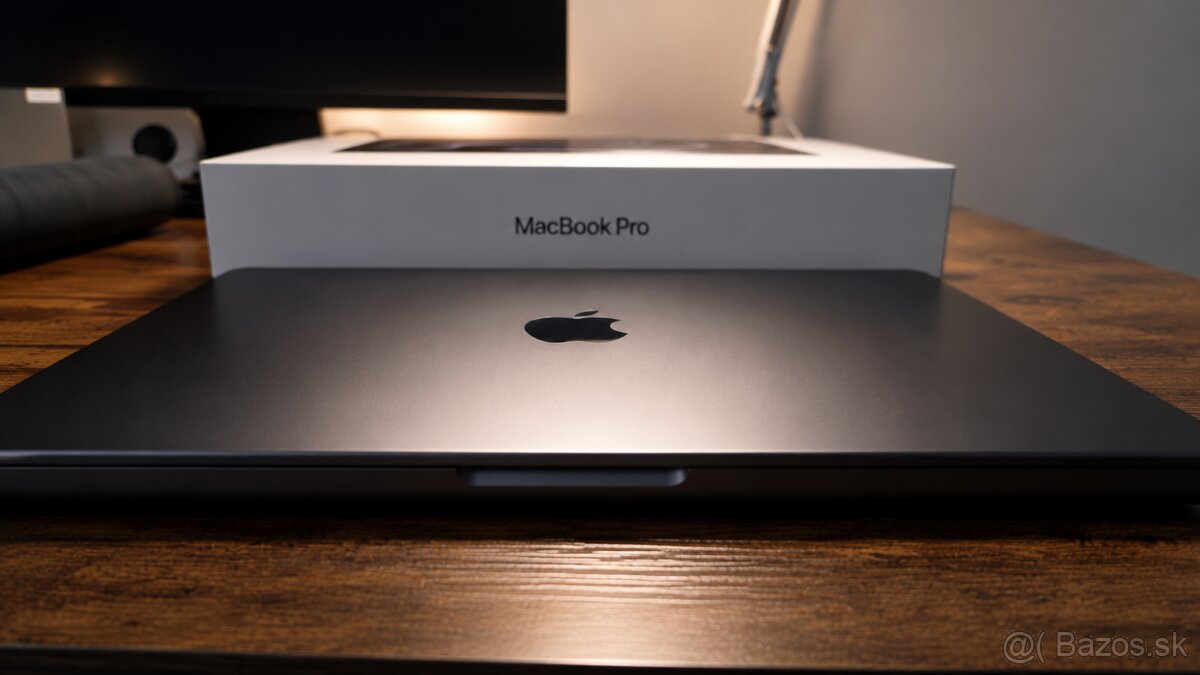 Macbook PRO M5 - 512GB - 3