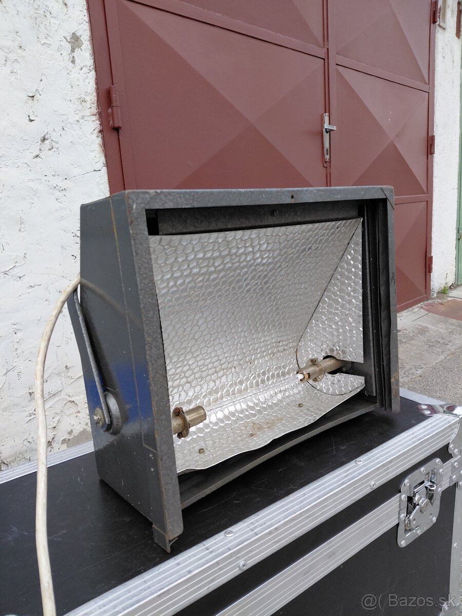 1000w - 3