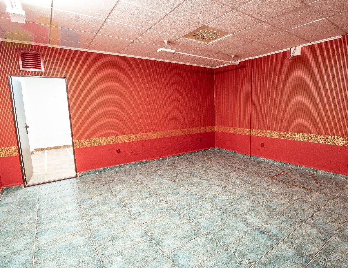 Na prenájom obchodno – reštauračný priestor, 1.207 m², BA – - 3