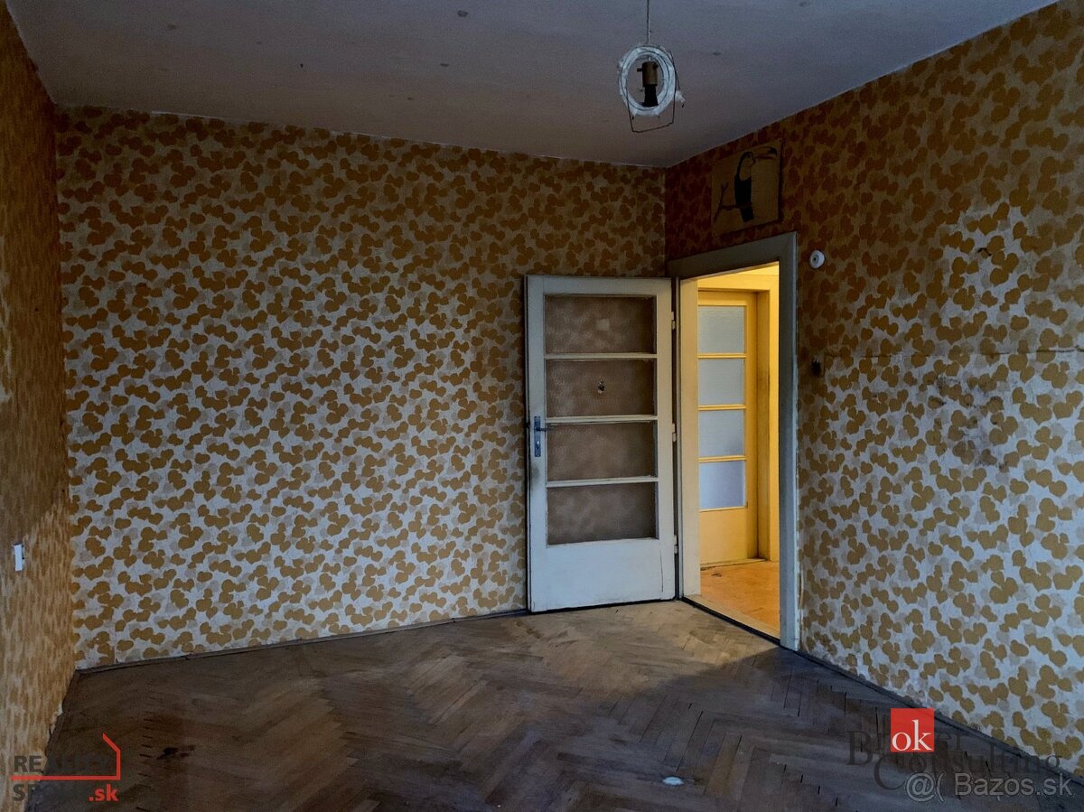 Priestranný 2-izbový byt ideálny na rekonštrukciu Bratislava - 3