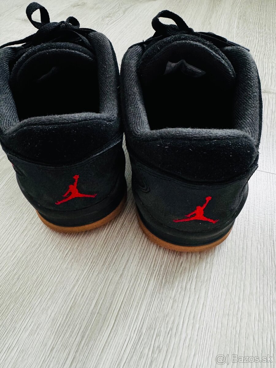 Jordan Flight court - 3