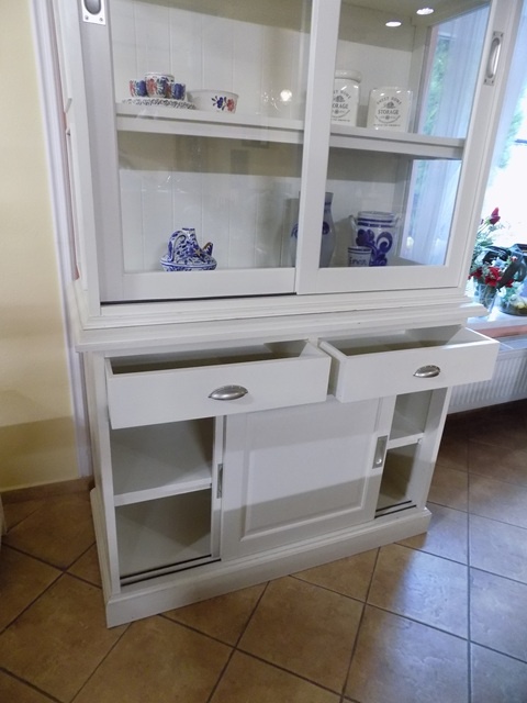 Vitrína - príborník vo vidieckom štýle - 3