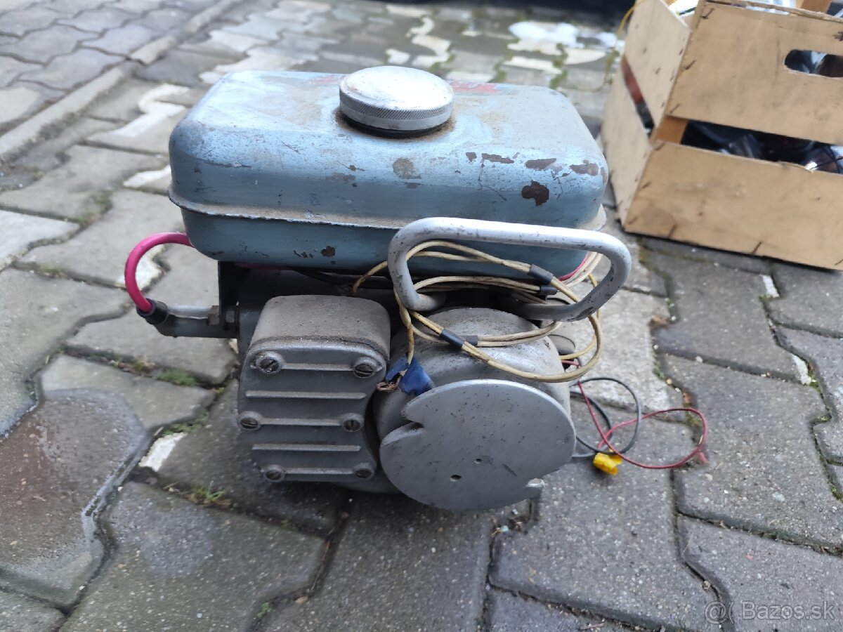 Lodný motor tumler - 3