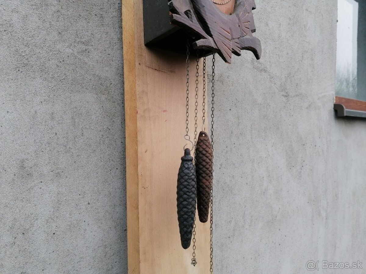 Predám starožitné drevené kukučkové hodiny - 3