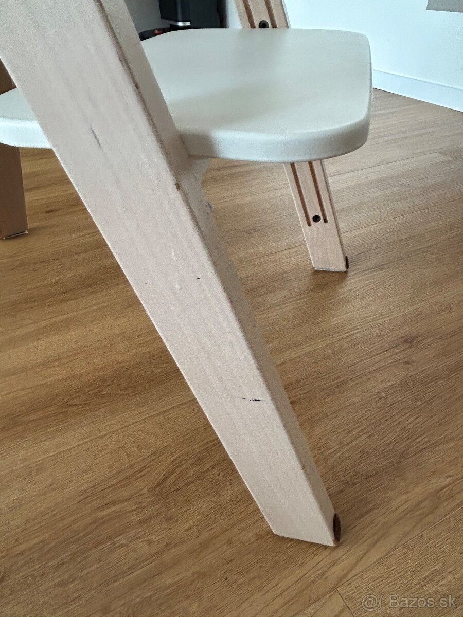 Stolička Stokke steps - 3