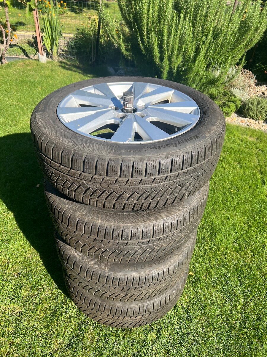 Zimne preumatiky/ 205/55 R17/ s diskami- SEAT - 3