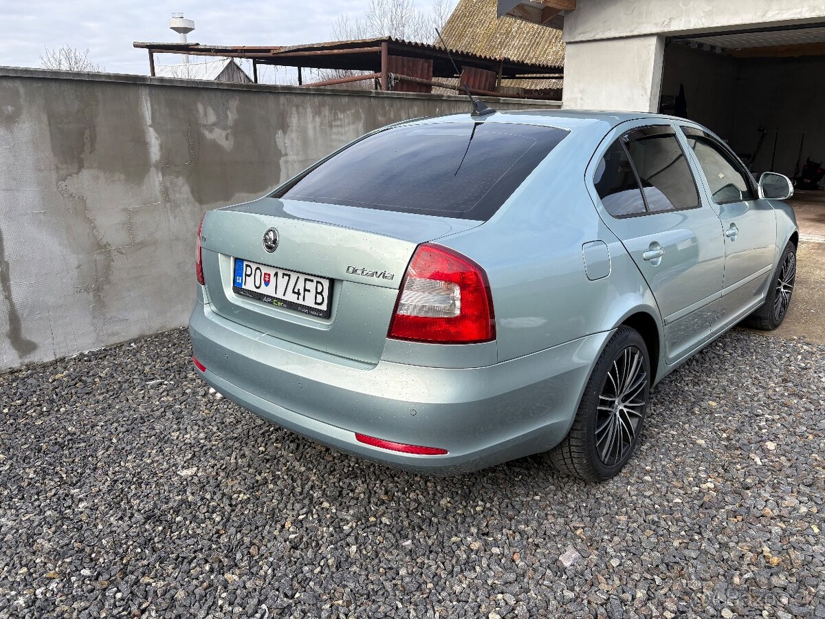 Skoda Octavia - 3