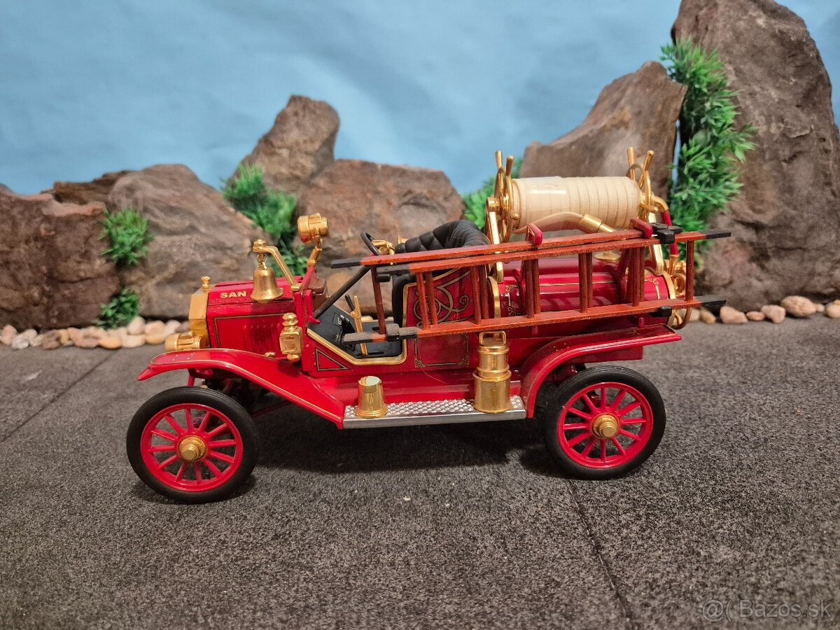 Prodám model 1:18 Ford model T 1914 Fire engine - 3