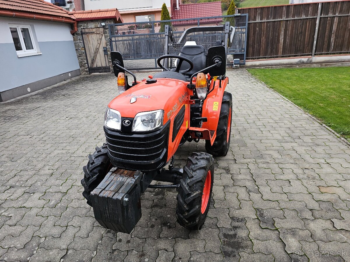 Predam traktor Kubota B1-121 - 3