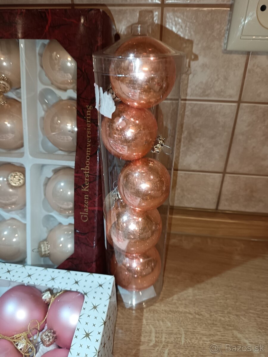 Sklenené vianočné gule. - 3