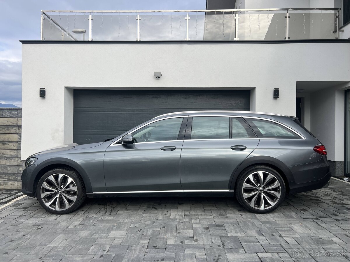 Mercedes-Benz E All Terrain E220d Sport 4-Matic - 3