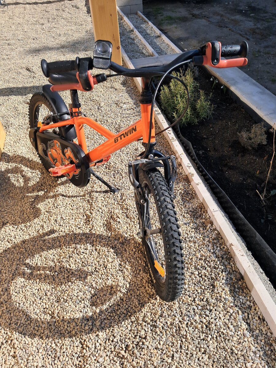 Destsky bicykel zn. Decathlon 16 - 3