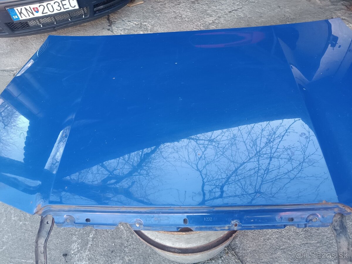 Predám kapotu Fabia 1 - 3