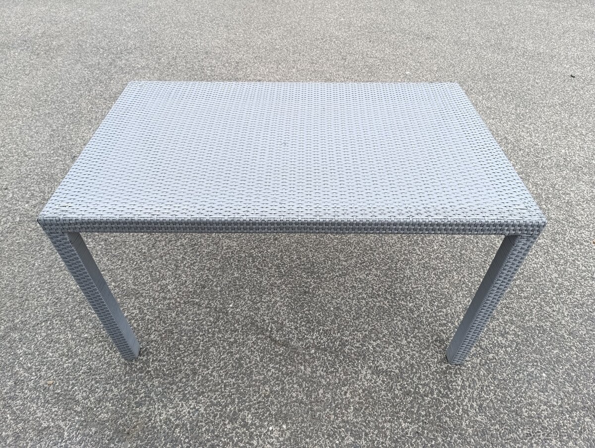 Záhradné kreslo+stôl - 3