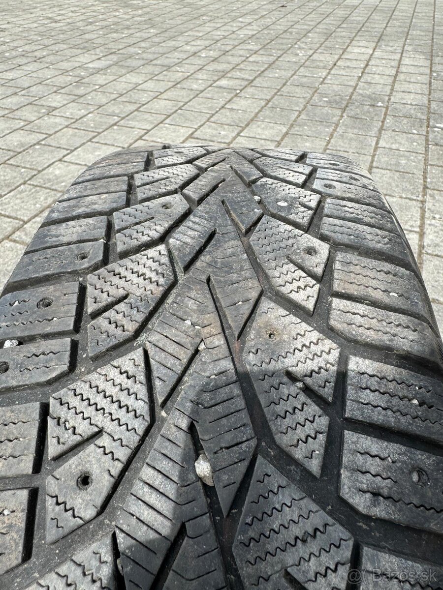 BMW e60, zimna sada diskov r16 - 3