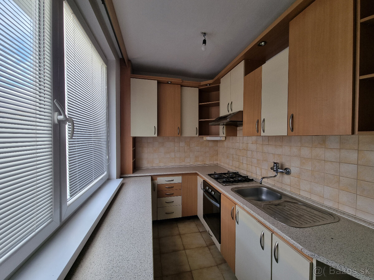 3 IZBOVÝ BYT + 2 x BALKÓN 74 m2 STARÁ TURÁ NMNV - VOĽNÝ - 3