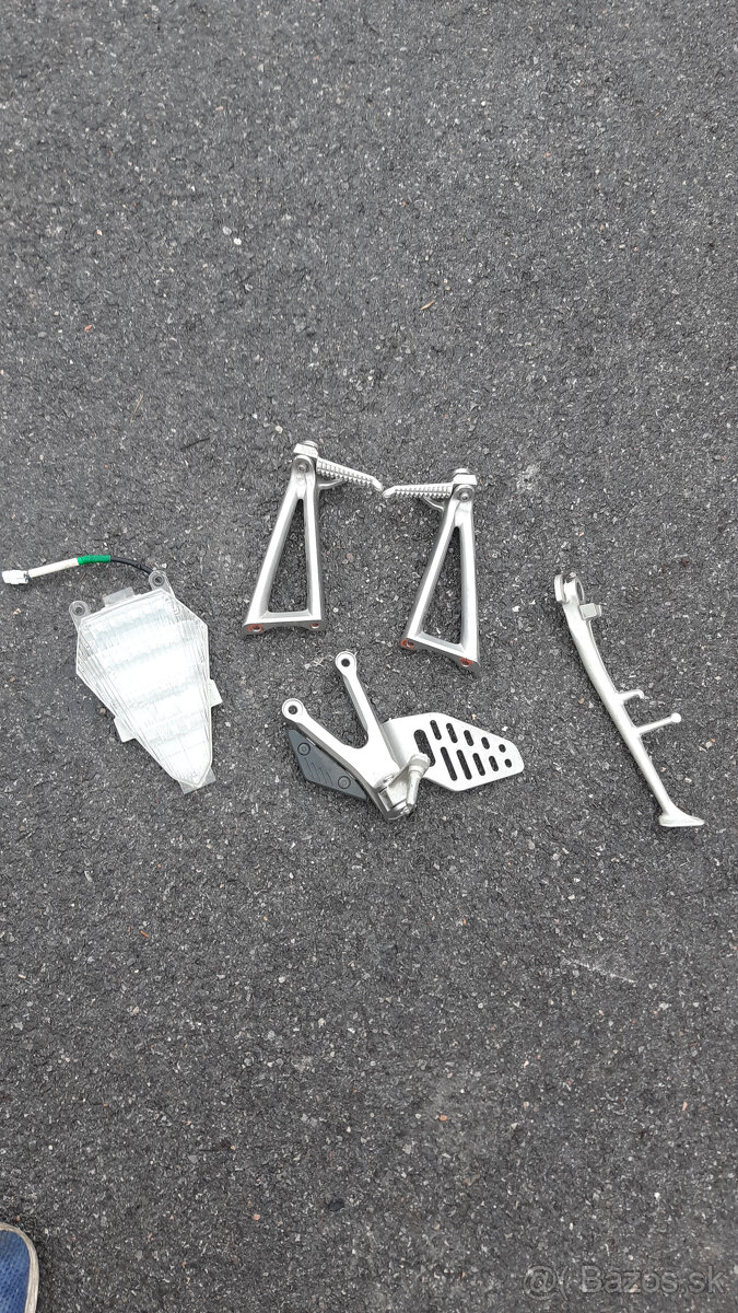 Nahradne diely Yamaha R6 RJ15 - 3