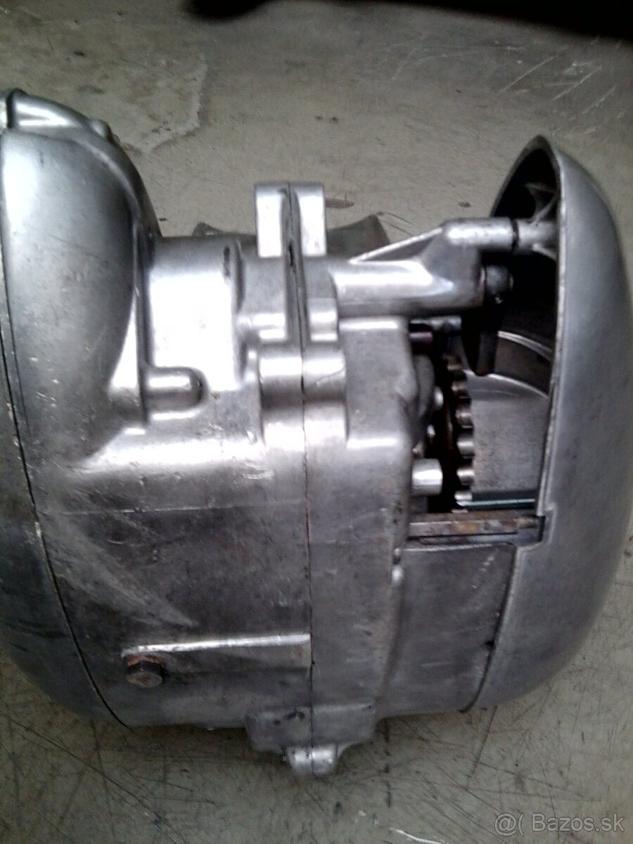 luxusný motor 250/353 a kolena výfuku - 3