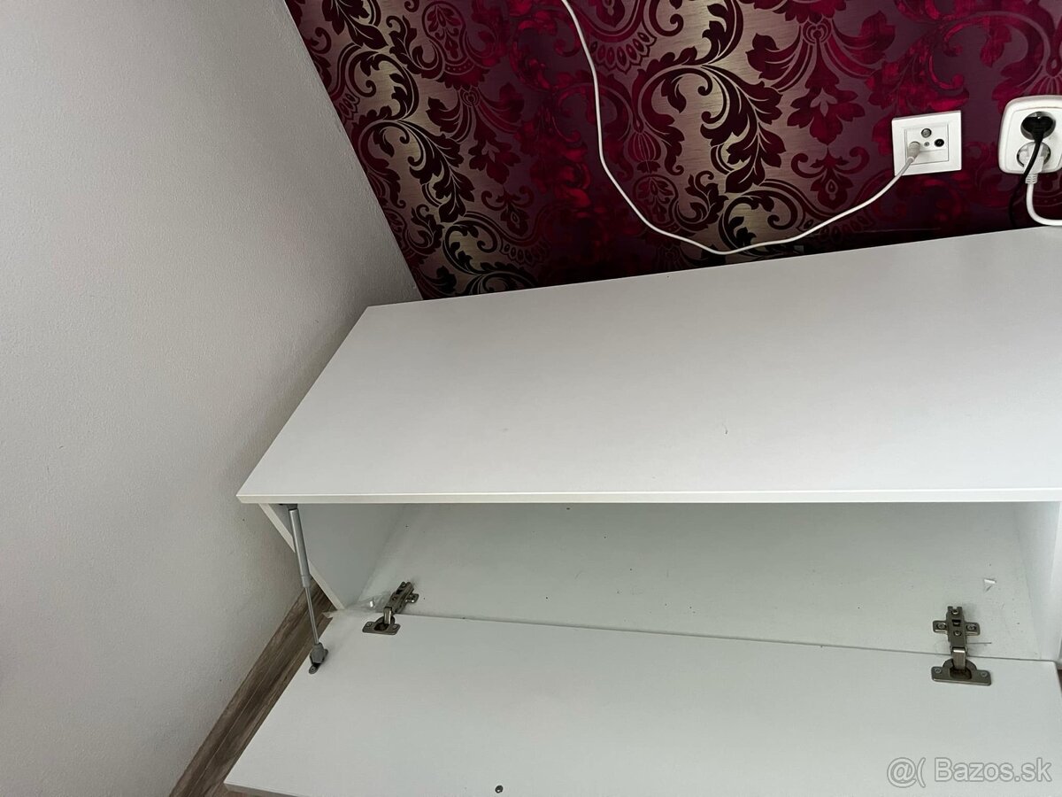 Skrinka pod televizor - 3