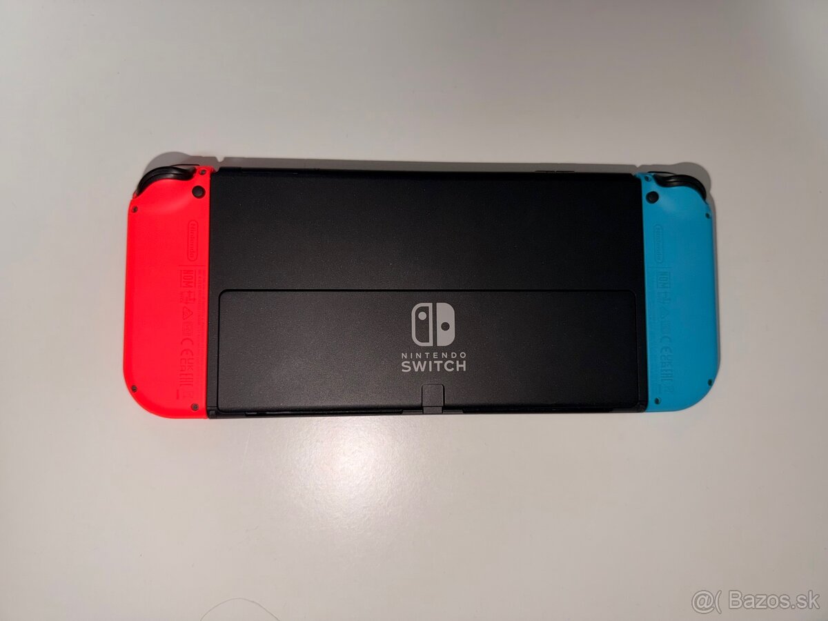 Predám Nintendo Switch OLED. - 3