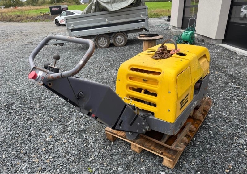 Vibračná doska Atlas Copco LH700 - 3