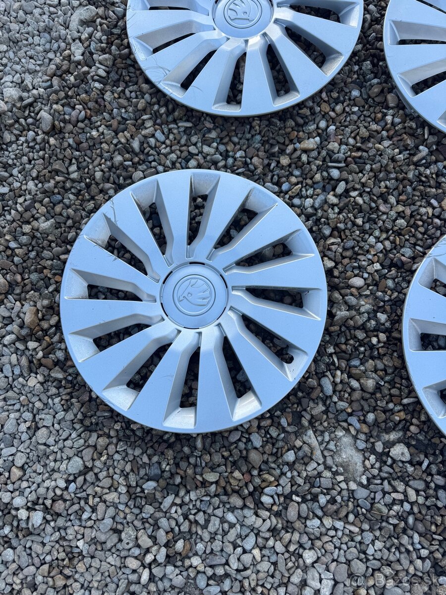 Original skoda puklice r16 - 3