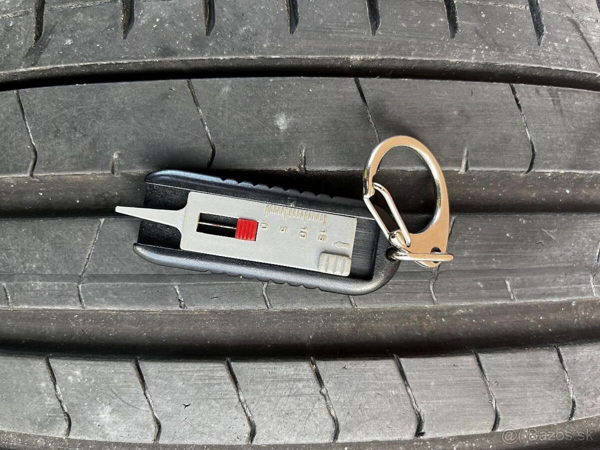 Pirelli Pzero 245/40/r19 - 3