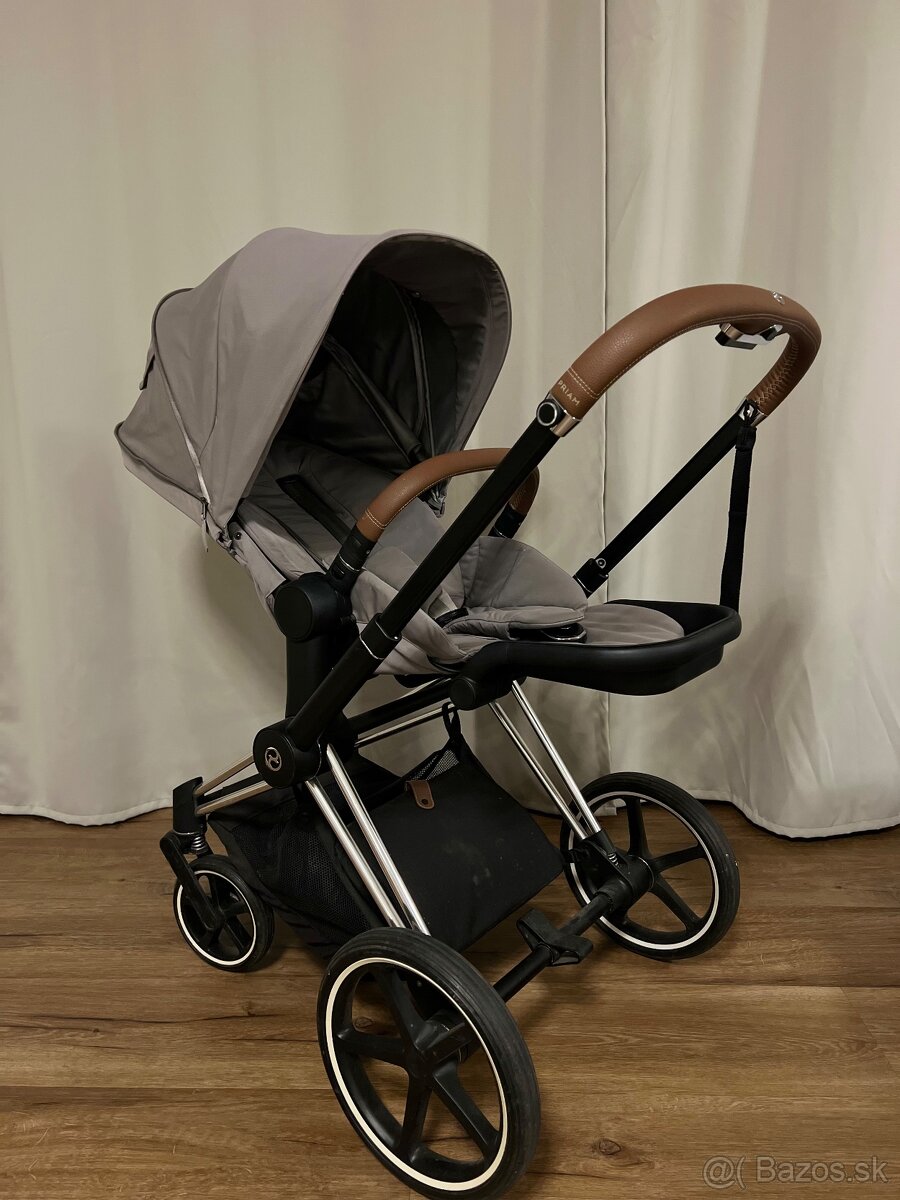 Cybex Priam - 3
