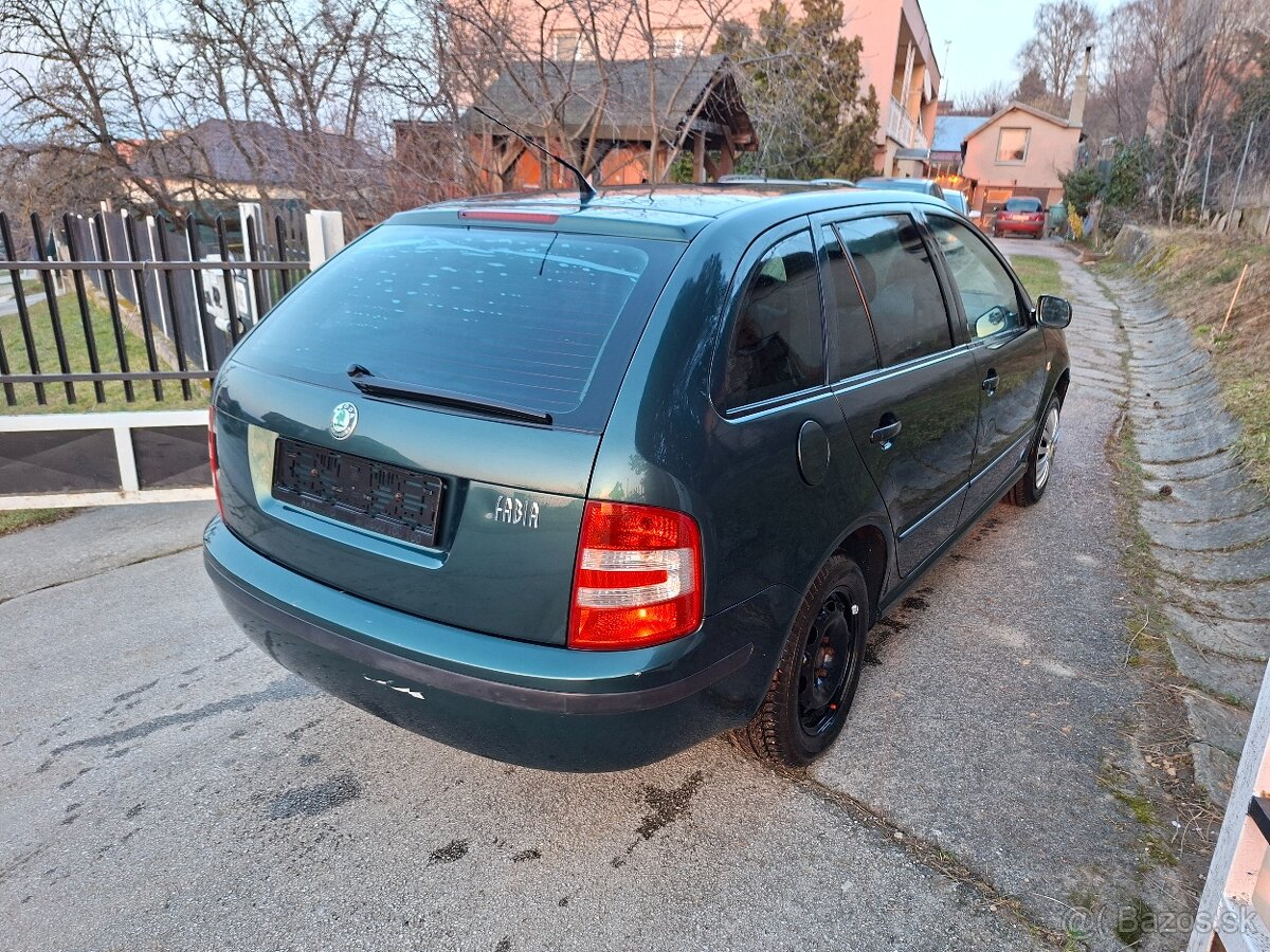 Škoda fabia - 3