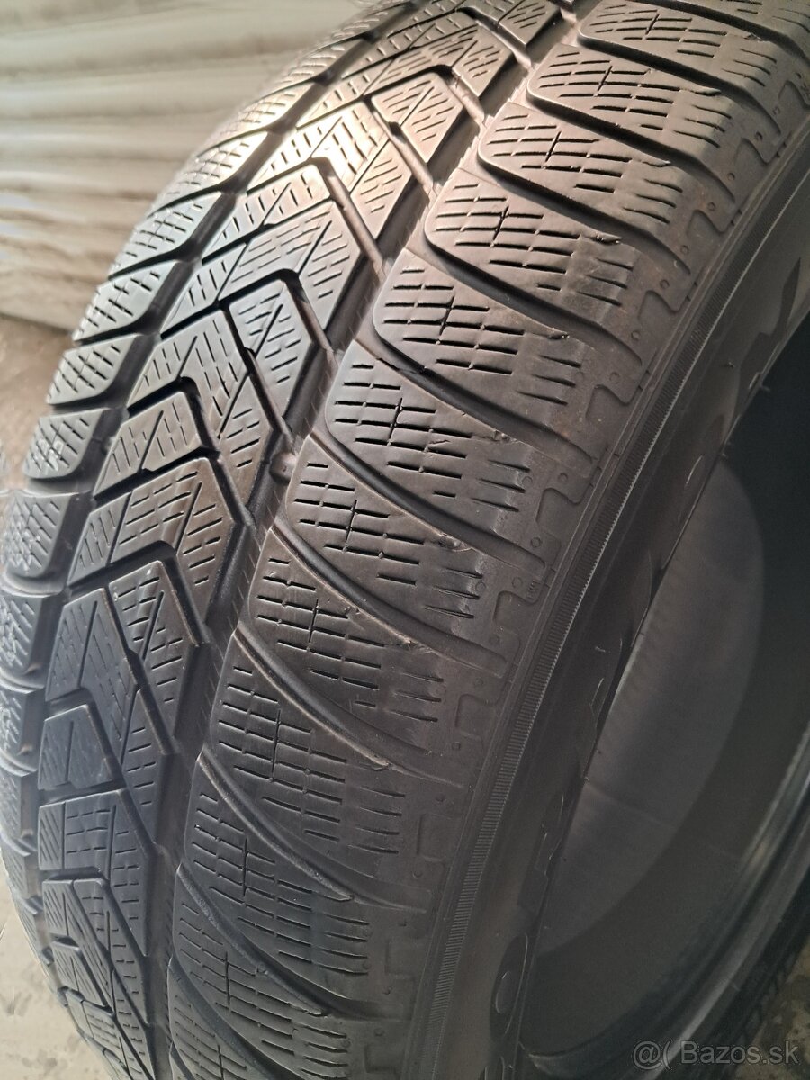 Pirelli zimné 255/55/R19 - 3