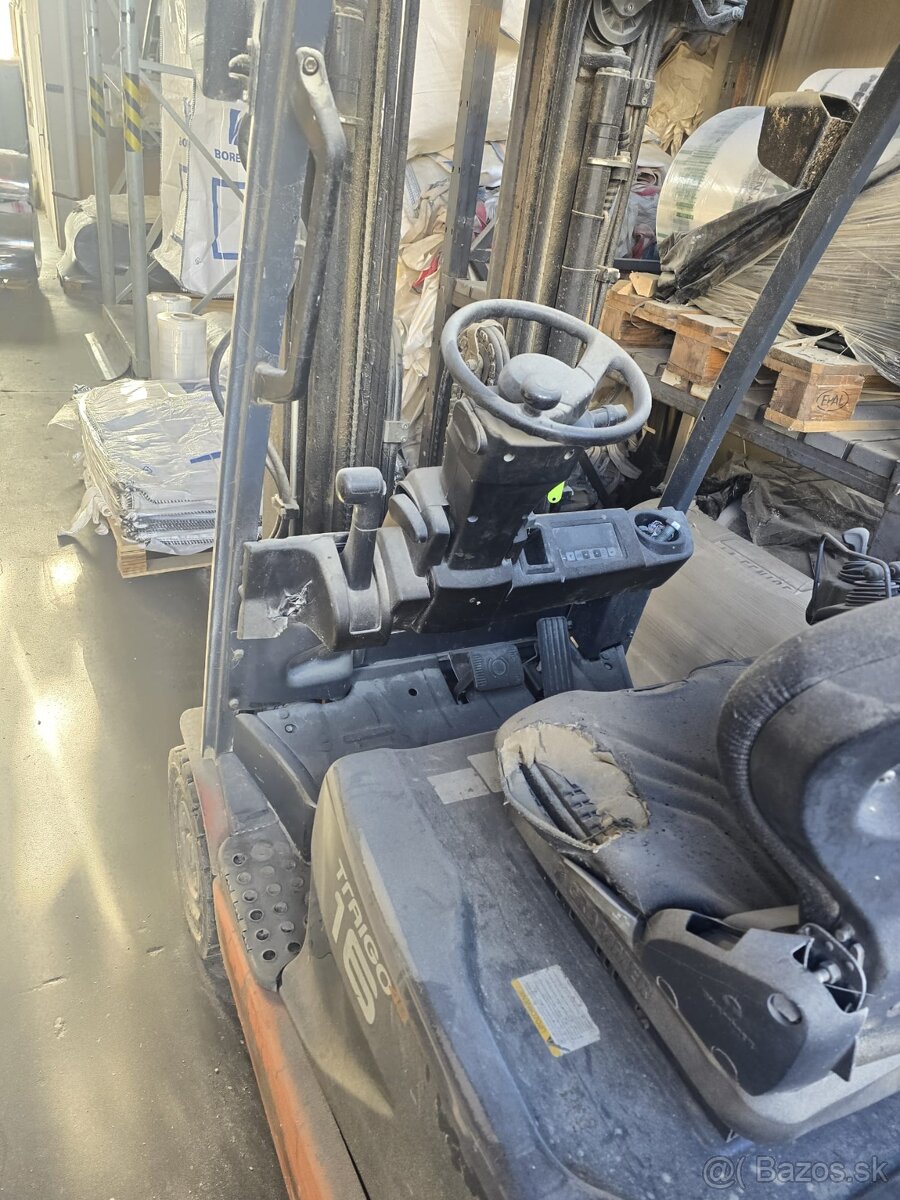 Predám VZV Toyota Traigo 16 - 3