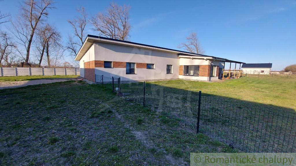 Exkluzívna usadlosť na bývanie, podnikanie, farmu, alebo a - 3