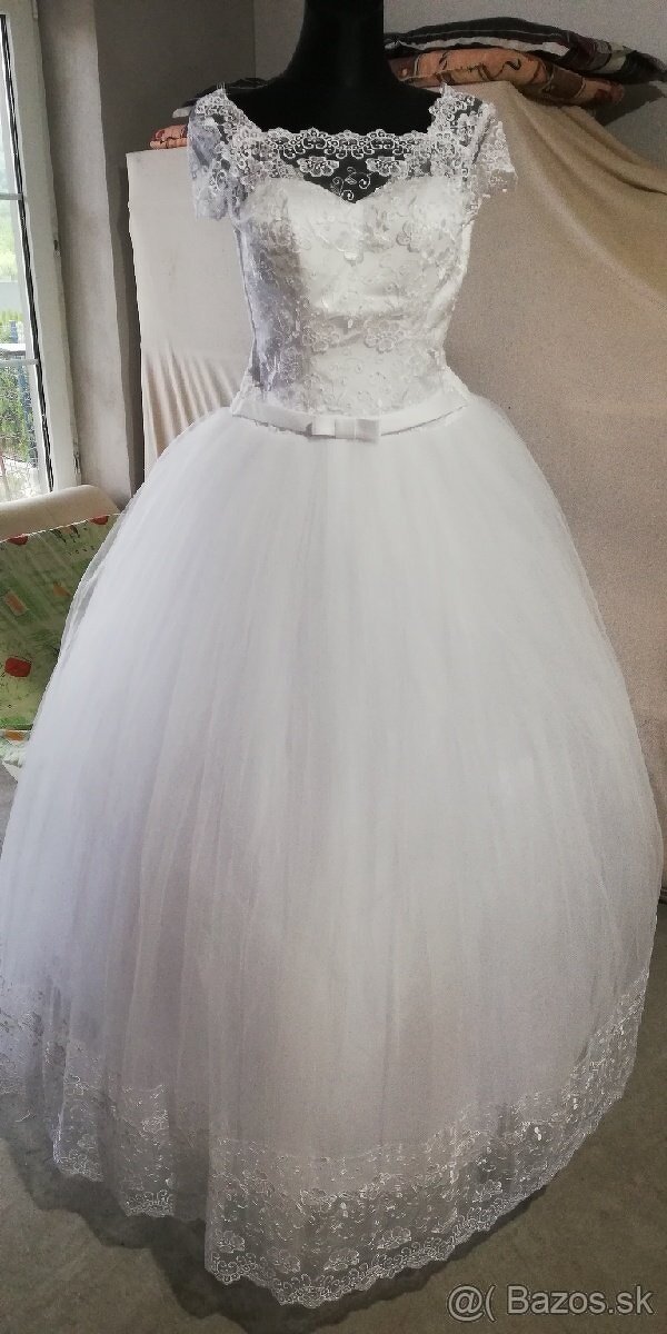 Svadobne šaty + 2x šaty - 3