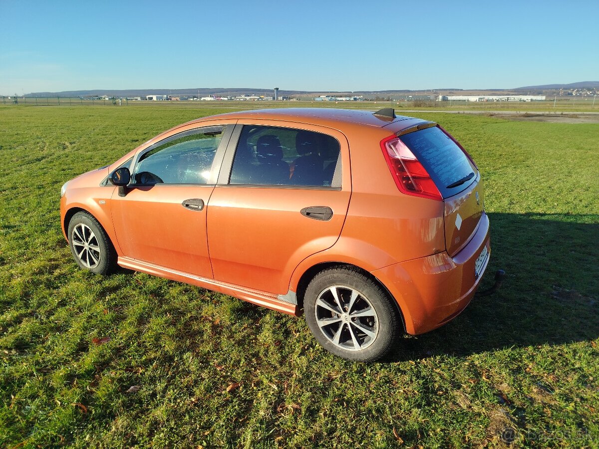 Grande Punto LPG, guľa - 3