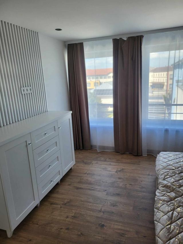 Prenájom 3 izbového bytu v centre - 3