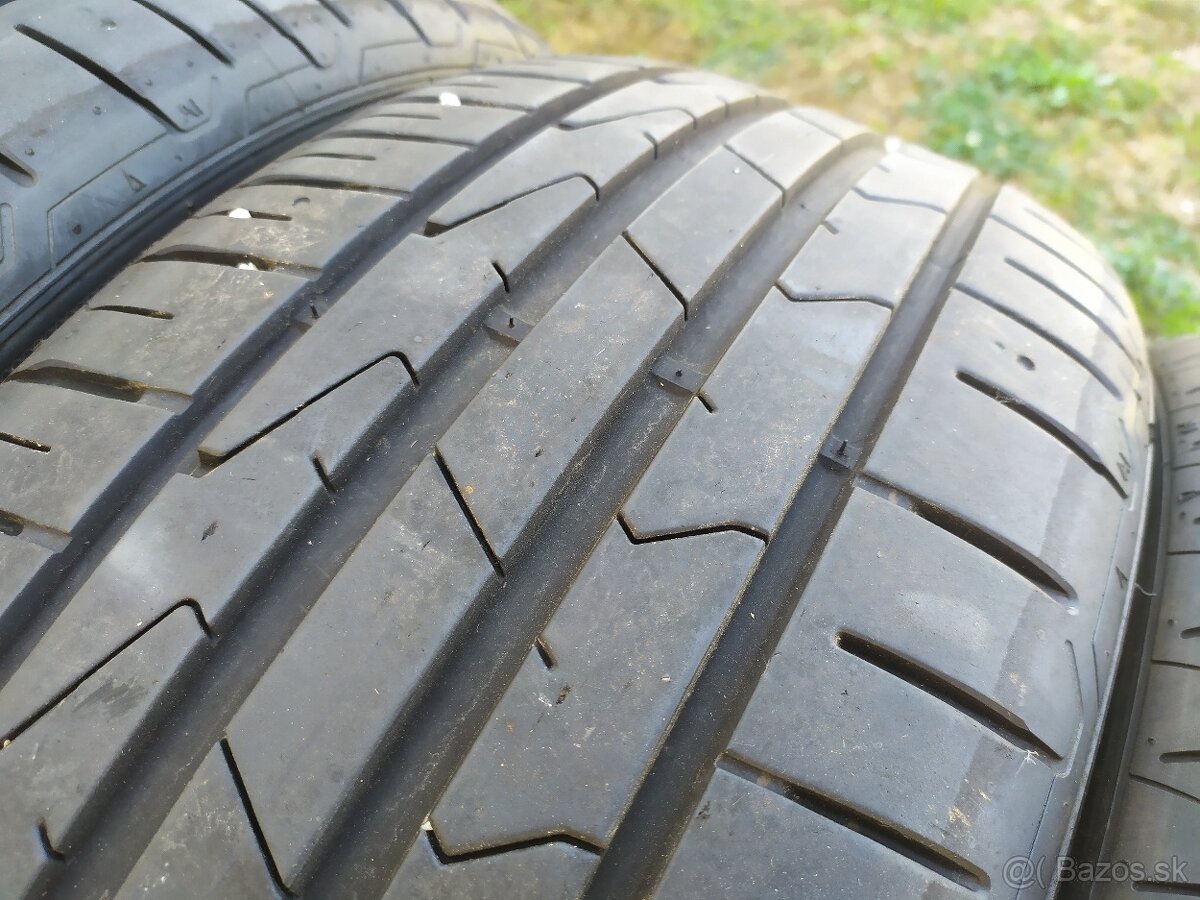 Letné pneumatiky 215/55 R17 Hankook - 3