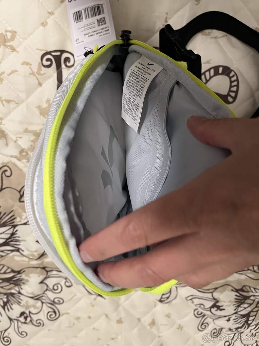 Predam Nike tasticku novu - 3