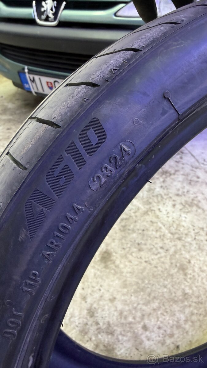 275/30 R19 Aplus A610 - 3