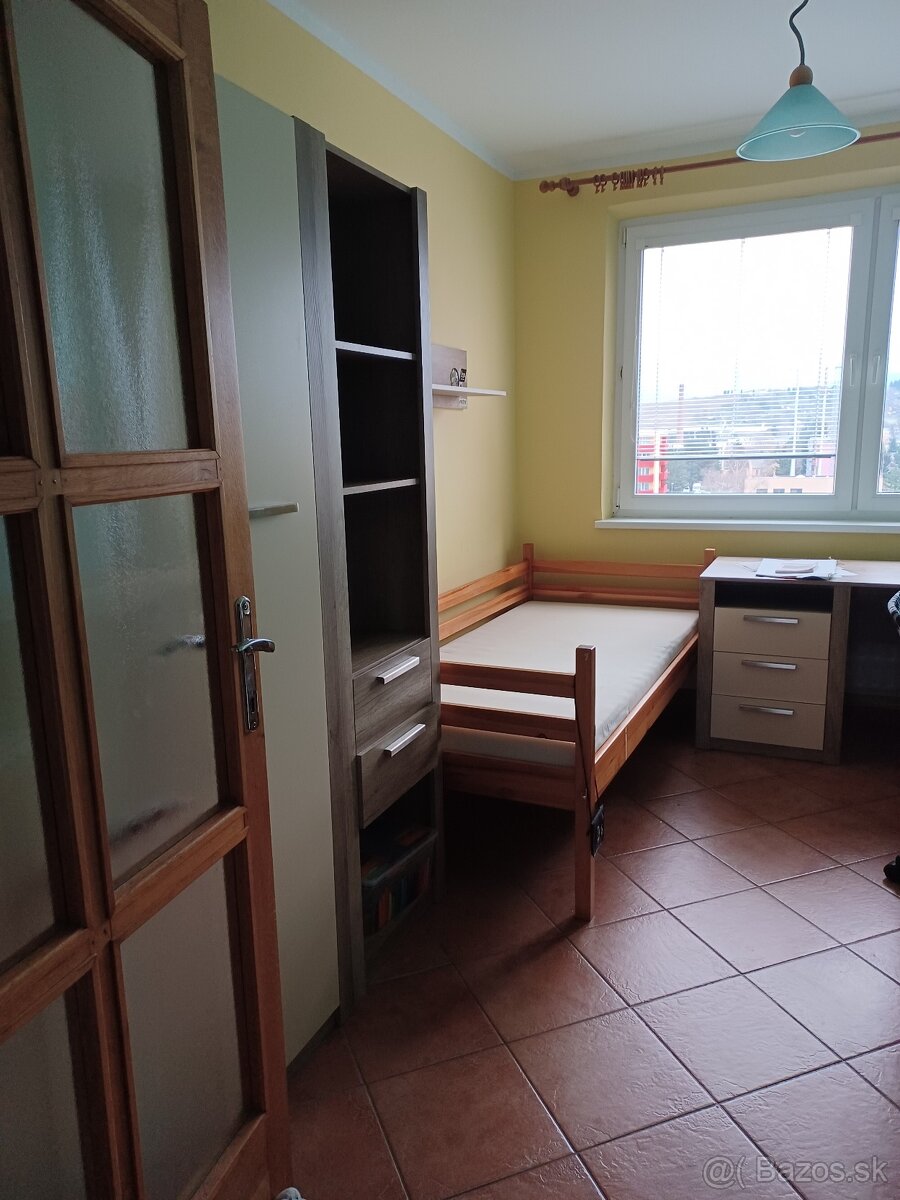 3-izbový byt s balkónom, centrum, Rajec - 3
