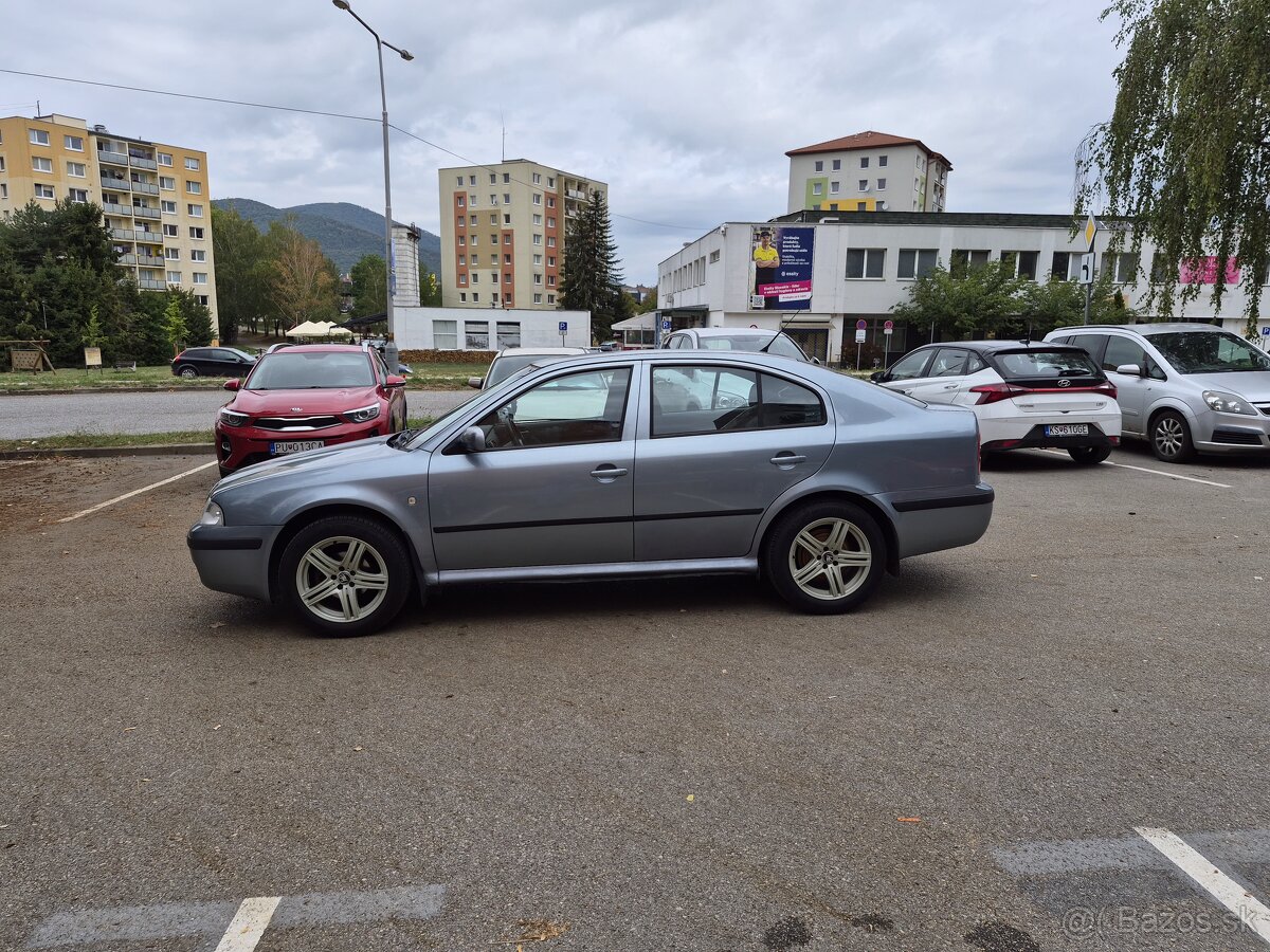 Škoda Octavia - 3