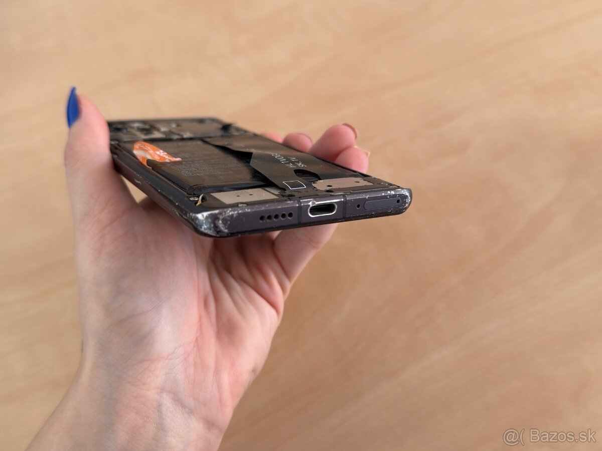 Huawei P30 Pro 6GB / 128GB Black Bez Zadného Skla - 3