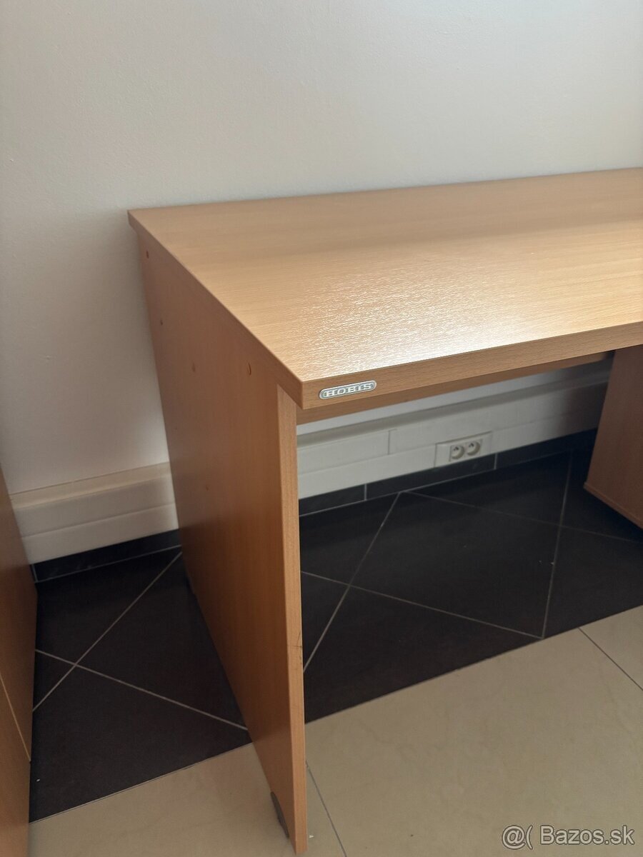 Stôl Hobis - 3