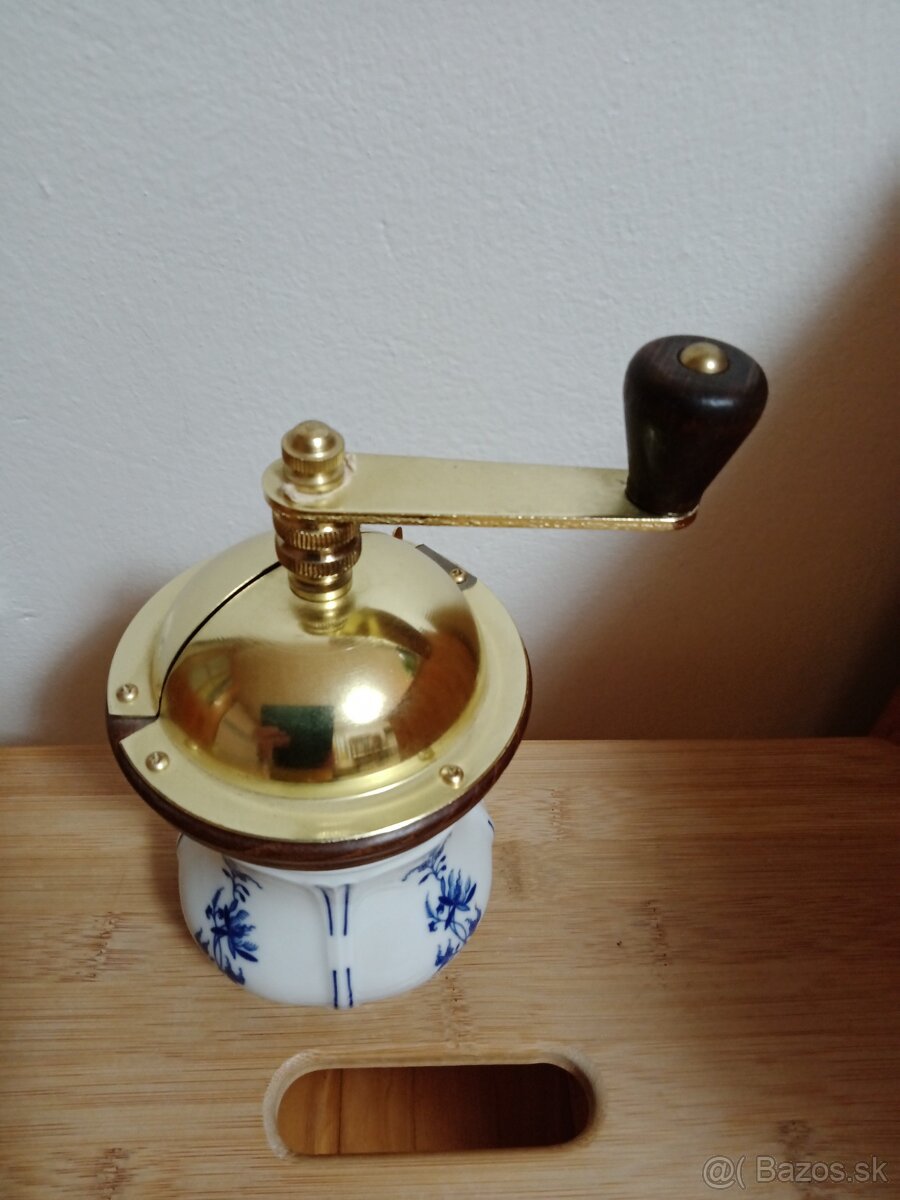 Mlynček na kávu - 3