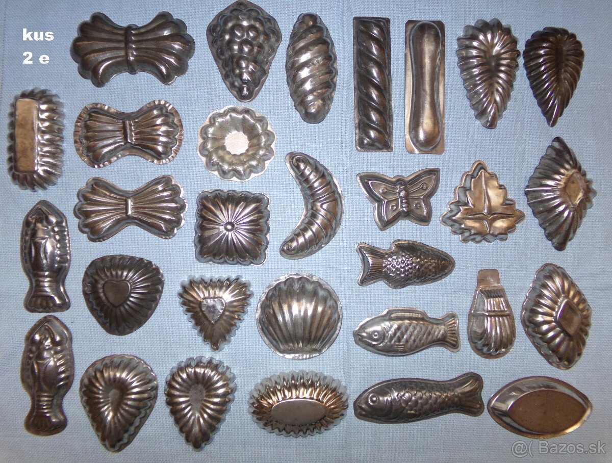 FORMIČKY A VYKRAJOVAČKY, DOBOVÉ na pečenie aj pre zberateľov - 3