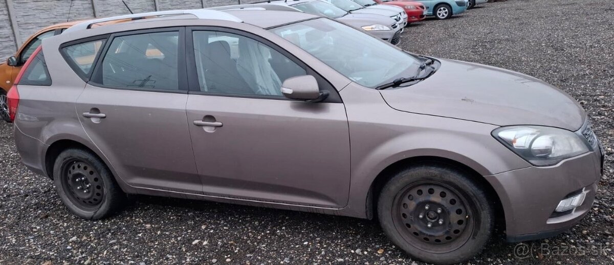 Kia Ceed Combi 1,6i - 3