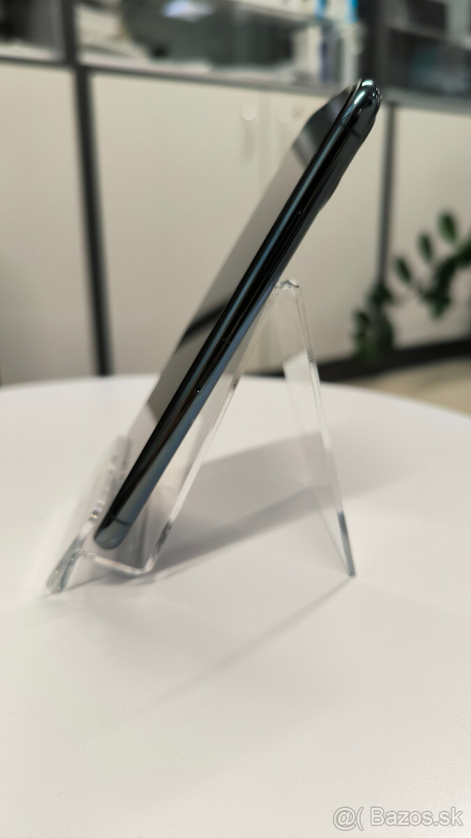 Apple iPhone 11 Pro 256GB - 100% batéria - 3