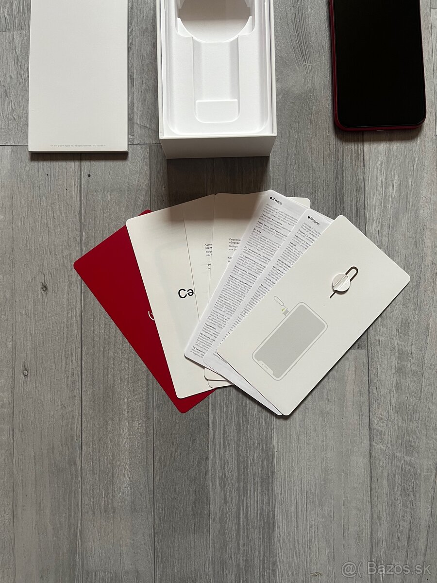 iPhone xr červený - 3